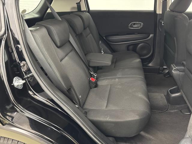 ヴェゼル Ｘ・ホンダセンシング　純正アルミホイール　ＥＴＣ　ホンダセンシング　純正メモリーインターナビ　フルセグ　ＬＥＤヘットライト　バックカメラ（11枚目）