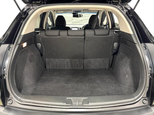 ヴェゼル Ｘ・ホンダセンシング　純正アルミホイール　ＥＴＣ　ホンダセンシング　純正メモリーインターナビ　フルセグ　ＬＥＤヘットライト　バックカメラ（12枚目）