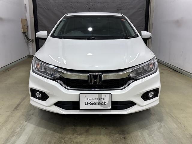 グレイス ハイブリッドＥＸ・ホンダセンシング　純正メモリーインターナビ　純正アルミホイール　純正フロントドライブレコーダー　シートヒーター　ＥＴＣ　ＬＥＤヘットライト　フォグライト　ホンダセンシング　クルーズコントロール　４ＷＤ（3枚目）