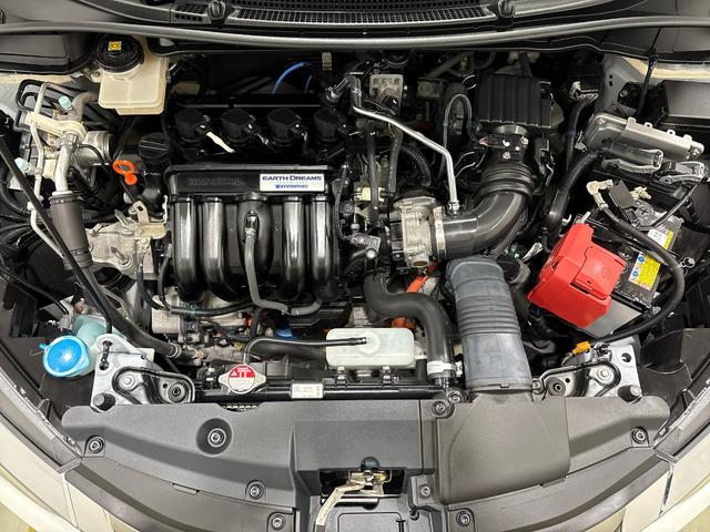 グレイス ハイブリッドＥＸ・ホンダセンシング　純正メモリーインターナビ　純正アルミホイール　純正フロントドライブレコーダー　シートヒーター　ＥＴＣ　ＬＥＤヘットライト　フォグライト　ホンダセンシング　クルーズコントロール　４ＷＤ（7枚目）