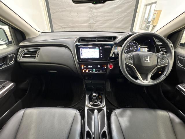 グレイス ハイブリッドＥＸ・ホンダセンシング　純正メモリーインターナビ　純正アルミホイール　純正フロントドライブレコーダー　シートヒーター　ＥＴＣ　ＬＥＤヘットライト　フォグライト　ホンダセンシング　クルーズコントロール　４ＷＤ（8枚目）