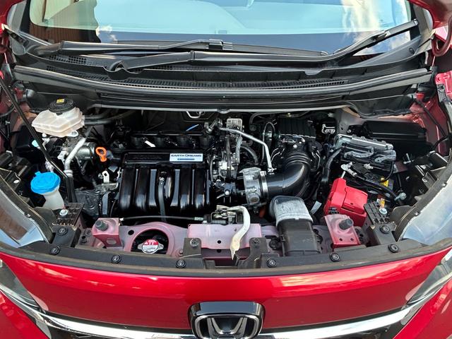 フリード＋ハイブリッド ハイブリッドＧ・ホンダセンシング　純正メモリーインターナビ　フルセグ　シートヒーター　両側電動スライドドア　ホンダセンシング　クルーズコントロール　ＥＴＣ　ＬＥＤヘットライト　純正アルミホイール（5枚目）