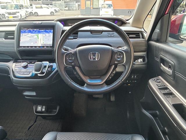 フリード＋ハイブリッド ハイブリッドＧ・ホンダセンシング　純正メモリーインターナビ　フルセグ　シートヒーター　両側電動スライドドア　ホンダセンシング　クルーズコントロール　ＥＴＣ　ＬＥＤヘットライト　純正アルミホイール（6枚目）