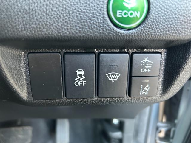 フィット 13G・Lホンダセンシング ETC ホンダセンシング クルーズコントロール 純正フロントドライブレコーダー LEDヘットライト フォグライト ワンオーナー VSA(横滑り防止)(7枚目)