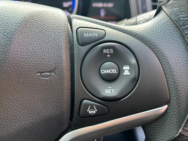 フィット 13G・Lホンダセンシング ETC ホンダセンシング クルーズコントロール 純正フロントドライブレコーダー LEDヘットライト フォグライト ワンオーナー VSA(横滑り防止)(9枚目)