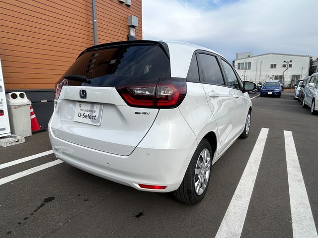 フィット e:HEVホーム 元社用車 ETC 純正メモリーインターナビ クルーズコントロール 純正フロントドライブレコーダー VSA(横滑り防止) LEDヘットライト バックカメラ ホンダコネクト対応(4枚目)