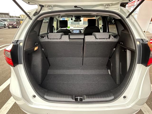 フィット e:HEVホーム 元社用車 ETC 純正メモリーインターナビ クルーズコントロール 純正フロントドライブレコーダー VSA(横滑り防止) LEDヘットライト バックカメラ ホンダコネクト対応(14枚目)