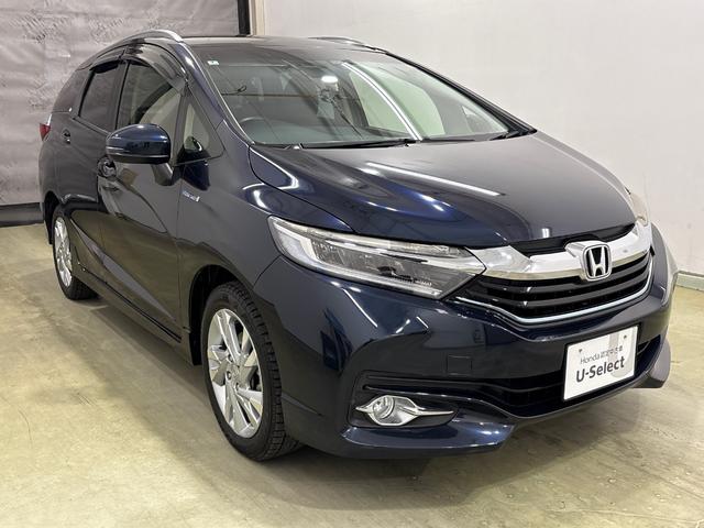 シャトル ハイブリッドＺ　純正リモコンエンジンスターター　純正メモリーインターナビ　シートヒーター　ＬＥＤヘットライト　ＥＴＣ　純正アルミホイール　フォグライト　オートリトラミラー　４ＷＤ（2枚目）