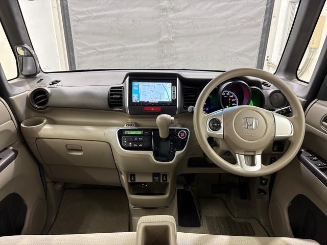 Ｎ－ＢＯＸ Ｇ・Ｌパッケージ　純正メモリーインターナビ　ワンセグ　左側電動スライドドア　シートヒーター　４ＷＤ　ミラーヒーター　ＶＳＡ（横滑り防止）　ＥＴＣ　バックカメラ　ワンオーナー（8枚目）
