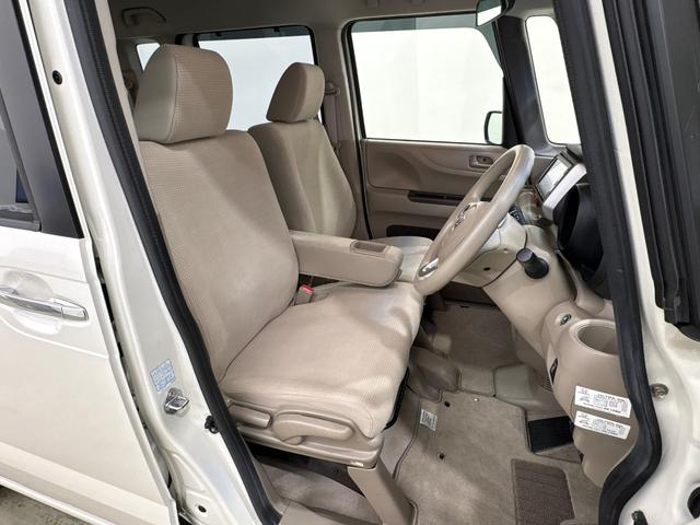 Ｎ－ＢＯＸ Ｇ・Ｌパッケージ　純正メモリーインターナビ　ワンセグ　左側電動スライドドア　シートヒーター　４ＷＤ　ミラーヒーター　ＶＳＡ（横滑り防止）　ＥＴＣ　バックカメラ　ワンオーナー（10枚目）