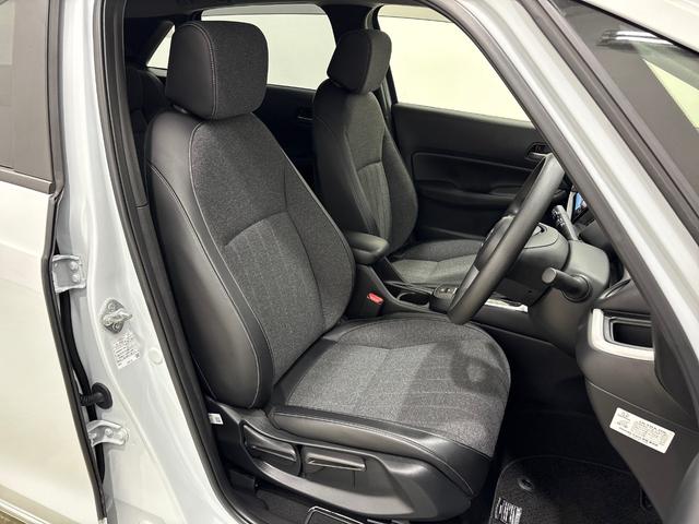 フィット ホーム　ＬＥＤヘットライト　ＥＴＣ　純正メモリーインターナビ　ホンダコネクト対応　クルーズコントロール　ＶＳＡ（横滑り防止）　バックカメラ　ワンオーナー　冬タイヤに社外アルミホイール付き（10枚目）