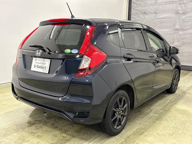 フィット １３Ｇ・Ｌホンダセンシング　純正メモリーインターナビ　フルセグ　純正前後ドライブレコーダー　ホンダセンシング　クルーズコントロール　ＬＥＤヘットライト　ＥＴＣ　純正アルミホイール（モデューロ）　フォグライト（5枚目）