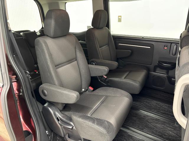 ステップワゴンスパーダ スパーダホンダセンシング　ＥＴＣ　ホンダセンシング　ＬＥＤヘットライト　ＬＥＤフォグライト　両側電動スライドドア　純正前後ドライブレコーダー　純正メモリーインターナビ　フルセグ　クルーズコントロール　純正アルミホイール（11枚目）