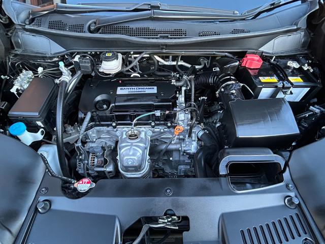 �G���W�����[���̉摜�ł��B�N���[�j���O���X�^�b�t�������ɃL���C�ɂ��Ă���܂��I