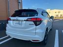 ヴェゼル ハイブリッドＺ・ホンダセンシング　ホンダセンシング　ＥＴＣ　クルーズコントロール　シートヒーター　純正メモリーインターナビ　フルセグ　社外ドライブレコーダー　ＬＥＤヘットライト　ＬＥＤフォグランプ（4枚目）