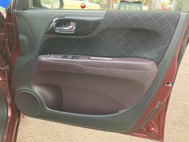 N-ONE プレミアム・Lパッケージ ETC バックカメラ オートライト HID スマートキー アイドリングストップ 電動格納ミラー ベンチシート CVT 盗難防止システム ABS ESC CD USB チップアップシート アルミホイール(30枚目)