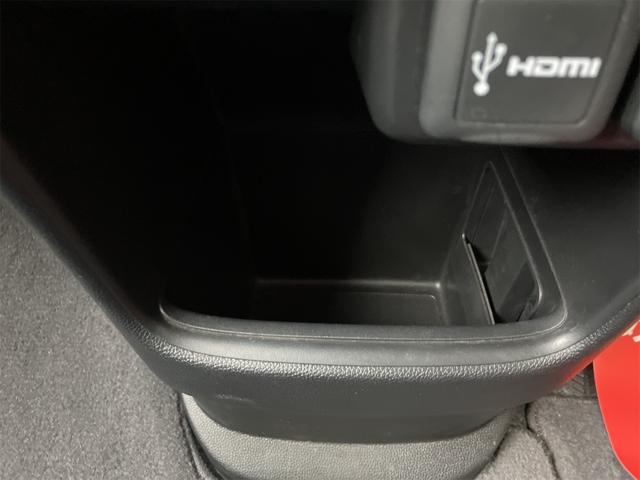 N-ONE プレミアム・Lパッケージ ETC バックカメラ オートライト HID スマートキー アイドリングストップ 電動格納ミラー ベンチシート CVT 盗難防止システム ABS ESC CD USB チップアップシート アルミホイール(39枚目)