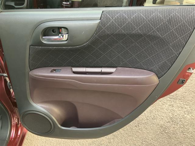 N-ONE プレミアム・Lパッケージ ETC バックカメラ オートライト HID スマートキー アイドリングストップ 電動格納ミラー ベンチシート CVT 盗難防止システム ABS ESC CD USB チップアップシート アルミホイール(46枚目)