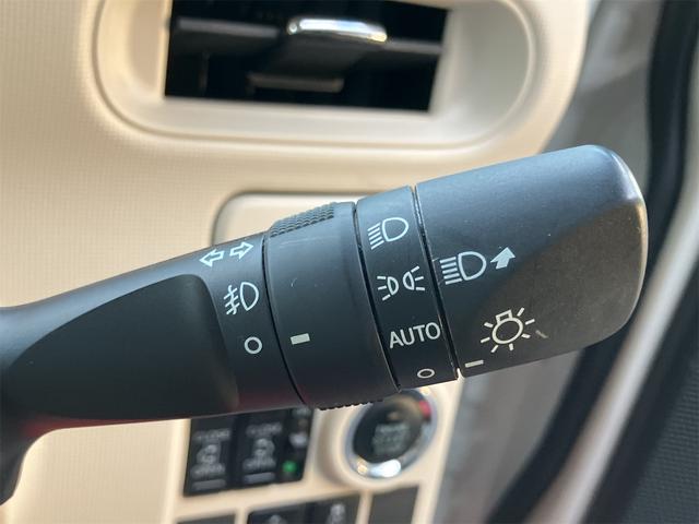 ムーヴキャンバス Ｇメイクアップ　ＳＡＩＩＩ　ＥＴＣ　全周囲カメラ　両側電動スライドドア　ナビ　ＴＶ　衝突被害軽減システム　オートマチックハイビーム　オートライト　ＬＥＤヘッドランプ　スマートキー　アイドリングストップ　電動格納ミラー（7枚目）