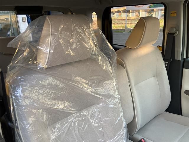 ムーヴキャンバス Ｇメイクアップ　ＳＡＩＩＩ　ＥＴＣ　全周囲カメラ　両側電動スライドドア　ナビ　ＴＶ　衝突被害軽減システム　オートマチックハイビーム　オートライト　ＬＥＤヘッドランプ　スマートキー　アイドリングストップ　電動格納ミラー（43枚目）