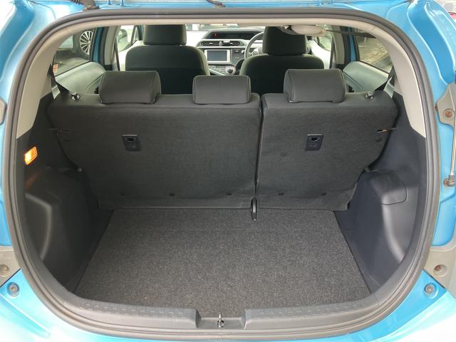 アクア Ｓ　ＥＴＣ　バックカメラ　ナビ　アルミホイール　オートライト　ヘッドライトウォッシャー　スマートキー　電動格納ミラー　シートヒーター　ＣＶＴ　衝突安全ボディ　記録簿　ＡＢＳ　ＥＳＣ　エアコン（19枚目）