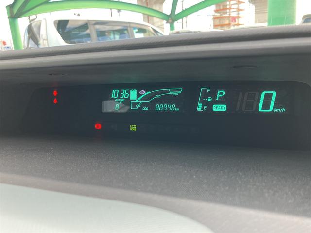 アクア Ｓ　ＥＴＣ　バックカメラ　ナビ　アルミホイール　オートライト　ヘッドライトウォッシャー　スマートキー　電動格納ミラー　シートヒーター　ＣＶＴ　衝突安全ボディ　記録簿　ＡＢＳ　ＥＳＣ　エアコン（30枚目）