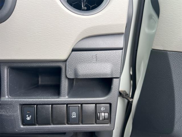ワゴンＲ ＦＸ　キーレスエントリー　アイドリングストップ　電動格納ミラー　シートヒーター　ベンチシート　ＣＶＴ　盗難防止システム　ＡＢＳ　ＣＤ　ミュージックプレイヤー接続可　アルミホイール　衝突安全ボディ　エアコン（8枚目）