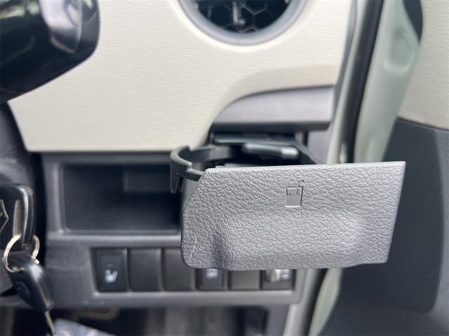 ワゴンＲ ＦＸ　キーレスエントリー　アイドリングストップ　電動格納ミラー　シートヒーター　ベンチシート　ＣＶＴ　盗難防止システム　ＡＢＳ　ＣＤ　ミュージックプレイヤー接続可　アルミホイール　衝突安全ボディ　エアコン（9枚目）
