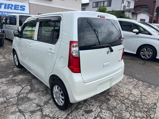ワゴンＲ ＦＸ　キーレスエントリー　アイドリングストップ　電動格納ミラー　シートヒーター　ベンチシート　ＣＶＴ　盗難防止システム　ＡＢＳ　ＣＤ　ミュージックプレイヤー接続可　アルミホイール　衝突安全ボディ　エアコン（15枚目）