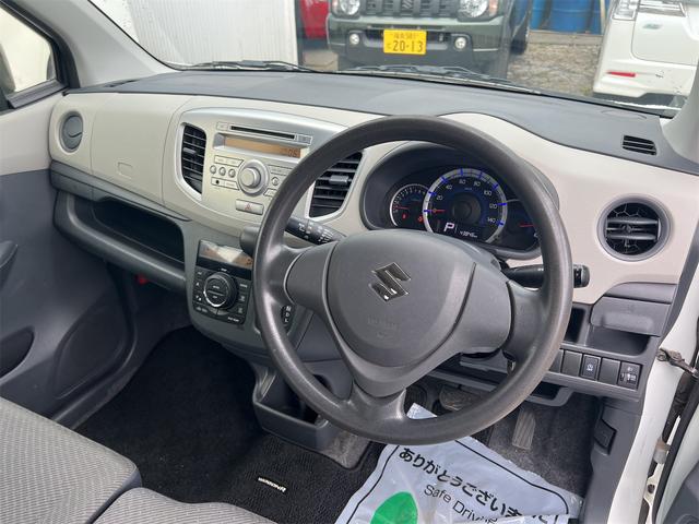 ワゴンＲ ＦＸ　キーレスエントリー　アイドリングストップ　電動格納ミラー　シートヒーター　ベンチシート　ＣＶＴ　盗難防止システム　ＡＢＳ　ＣＤ　ミュージックプレイヤー接続可　アルミホイール　衝突安全ボディ　エアコン（35枚目）