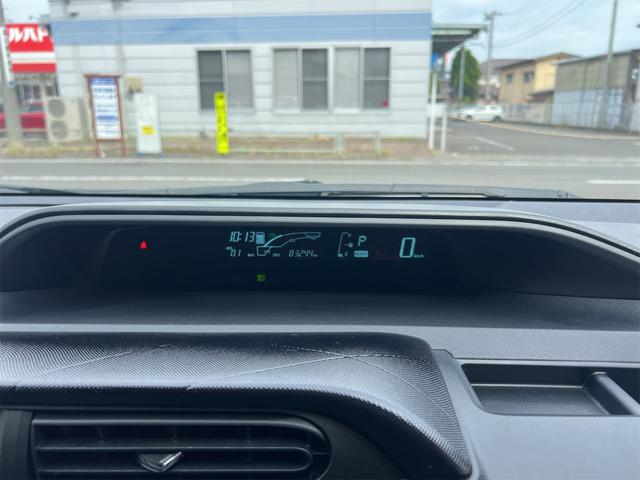 アクア Ｓ　ＥＴＣ　ナビ　ＴＶ　スマートキー　電動格納ミラー　ＣＶＴ　衝突安全ボディ　ＡＢＳ　ＥＳＣ　ＵＳＢ　ミュージックプレイヤー接続可　Ｂｌｕｅｔｏｏｔｈ　エアコン　パワーステアリング　パワーウィンドウ（38枚目）