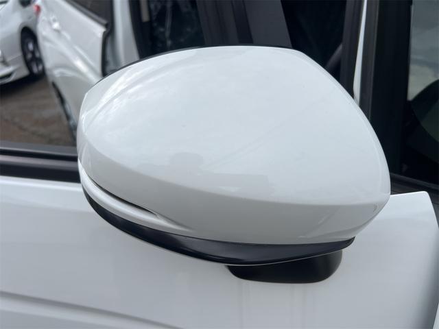 シャトル ハイブリッドＸ　ホンダセンシング　ＥＴＣ　バックカメラ　ナビ　ＴＶ　クリアランスソナー　オートクルーズコントロール　レーンアシスト　衝突被害軽減システム　アルミホイール　オートライト　ＬＥＤヘッドランプ　スマートキー　電動格納ミラー（35枚目）