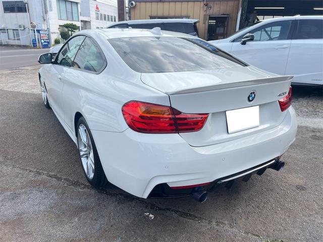 ４シリーズ ４２０ｉクーペ　Ｍスポーツ　スタイルエッジ　ドライブレコーダー　クリアランスソナー　レーンアシスト　オートクルーズコントロール　バックカメラ　ナビ　アルミホイール　ＨＩＤ　ＡＴ　スマートキー　アイドリングストップ　盗難防止システム　パワーシート（17枚目）