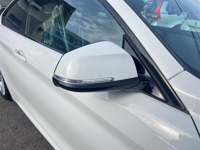 ４シリーズ ４２０ｉクーペ　Ｍスポーツ　スタイルエッジ　ドライブレコーダー　クリアランスソナー　レーンアシスト　オートクルーズコントロール　バックカメラ　ナビ　アルミホイール　ＨＩＤ　ＡＴ　スマートキー　アイドリングストップ　盗難防止システム　パワーシート（26枚目）