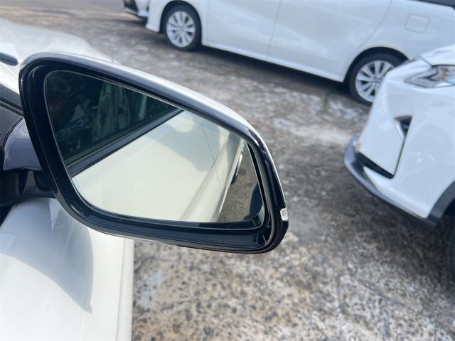 ４シリーズ ４２０ｉクーペ　Ｍスポーツ　スタイルエッジ　ドライブレコーダー　クリアランスソナー　レーンアシスト　オートクルーズコントロール　バックカメラ　ナビ　アルミホイール　ＨＩＤ　ＡＴ　スマートキー　アイドリングストップ　盗難防止システム　パワーシート（28枚目）