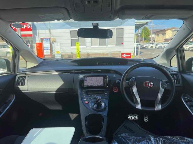 プリウス ETC バックカメラ Bluetooth ナビ TV ドライブレコーダー アルミホイール スマートキー 電動格納ミラー CVT CD USB エアコン パワーステアリング パワーウィンドウ(2枚目)