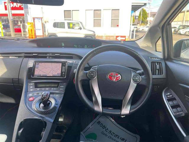 プリウス ETC バックカメラ Bluetooth ナビ TV ドライブレコーダー アルミホイール スマートキー 電動格納ミラー CVT CD USB エアコン パワーステアリング パワーウィンドウ(3枚目)