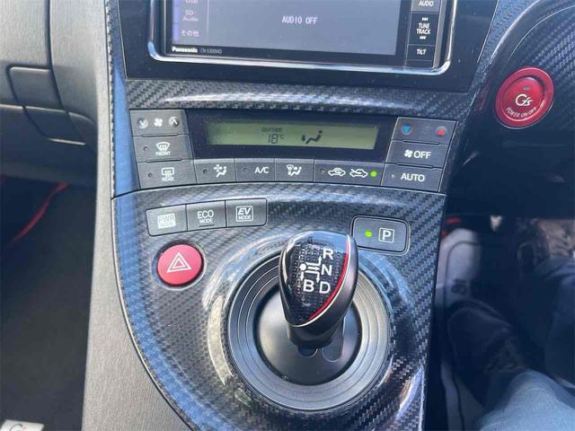 プリウス ETC バックカメラ Bluetooth ナビ TV ドライブレコーダー アルミホイール スマートキー 電動格納ミラー CVT CD USB エアコン パワーステアリング パワーウィンドウ(7枚目)