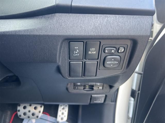 プリウス ETC バックカメラ Bluetooth ナビ TV ドライブレコーダー アルミホイール スマートキー 電動格納ミラー CVT CD USB エアコン パワーステアリング パワーウィンドウ(48枚目)
