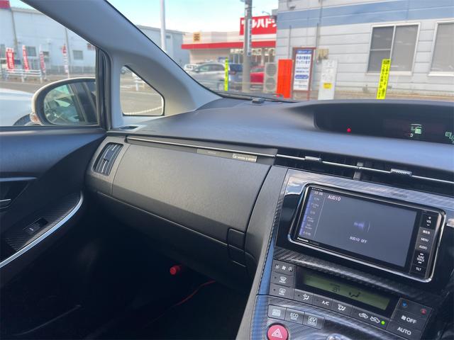 プリウス ETC バックカメラ Bluetooth ナビ TV ドライブレコーダー アルミホイール スマートキー 電動格納ミラー CVT CD USB エアコン パワーステアリング パワーウィンドウ(54枚目)