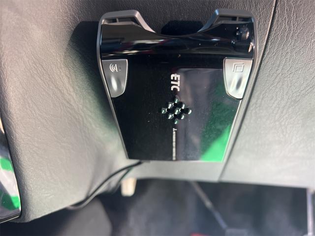 ジムニー クロスアドベンチャー　４ＷＤ　ＥＴＣ　キーレスエントリー　電動格納ミラー　シートヒーター　ＭＴ　ＡＢＳ　ＣＤ　アルミホイール　衝突安全ボディ　エアコン　パワーウィンドウ（7枚目）