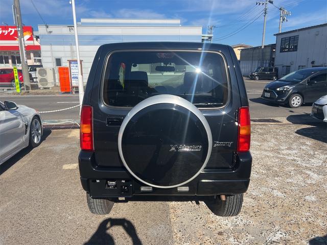 ジムニー クロスアドベンチャー　４ＷＤ　ＥＴＣ　キーレスエントリー　電動格納ミラー　シートヒーター　ＭＴ　ＡＢＳ　ＣＤ　アルミホイール　衝突安全ボディ　エアコン　パワーウィンドウ（17枚目）