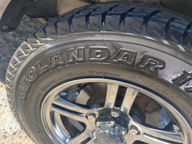 ジムニー クロスアドベンチャー　４ＷＤ　ＥＴＣ　キーレスエントリー　電動格納ミラー　シートヒーター　ＭＴ　ＡＢＳ　ＣＤ　アルミホイール　衝突安全ボディ　エアコン　パワーウィンドウ（33枚目）