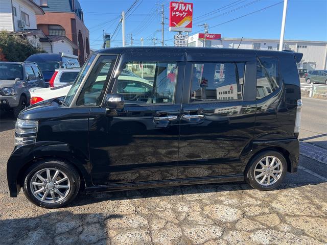 N-BOXカスタム G ターボSSパッケージ ETC バックカメラ 両側電動パワスラ Bluetooth ナビ DTV オートクルーズコントロール オートライト HID スマートキー 電格ミラー ベンチシート CVT 盗難防止システム ABS(14枚目)