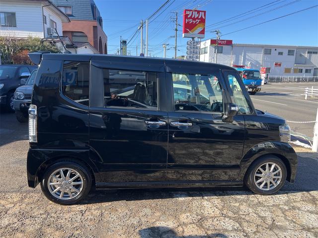 N-BOXカスタム G ターボSSパッケージ ETC バックカメラ 両側電動パワスラ Bluetooth ナビ DTV オートクルーズコントロール オートライト HID スマートキー 電格ミラー ベンチシート CVT 盗難防止システム ABS(15枚目)