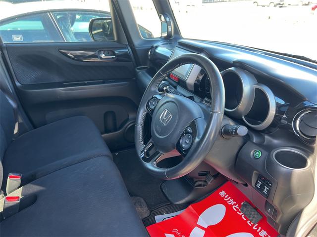 N-BOXカスタム G ターボSSパッケージ ETC バックカメラ 両側電動パワスラ Bluetooth ナビ DTV オートクルーズコントロール オートライト HID スマートキー 電格ミラー ベンチシート CVT 盗難防止システム ABS(37枚目)