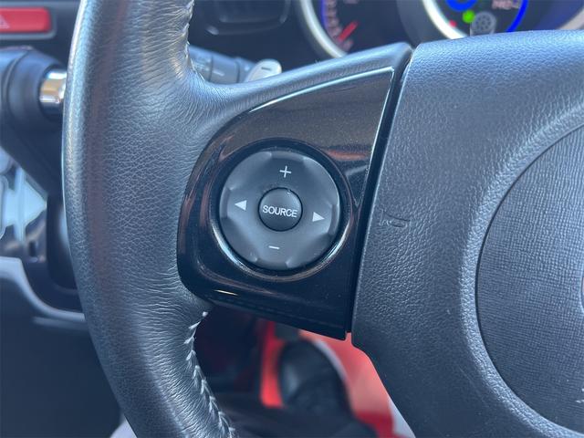 N-BOXカスタム G ターボSSパッケージ ETC バックカメラ 両側電動パワスラ Bluetooth ナビ DTV オートクルーズコントロール オートライト HID スマートキー 電格ミラー ベンチシート CVT 盗難防止システム ABS(47枚目)