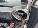 Ｓ　ＥＴＣ　ナビ　ＴＶ　スマートキー　電動格納ミラー　ＣＶＴ　衝突安全ボディ　ＡＢＳ　ＥＳＣ　ＵＳＢ　ミュージックプレイヤー接続可　Ｂｌｕｅｔｏｏｔｈ　エアコン　パワーステアリング　パワーウィンドウ（34枚目）