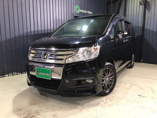 ステップワゴンスパーダ Ｚ　ＨＤＤナビエディション　４ＷＤ　ＥＴＣ　バックカメラ　ナビ　両側電動スライドドア　オートライト　ＨＩＤ　スマートキー　電動格納ミラー　ウォークスルー　ＡＴ　アルミホイール　ＵＳＢ　盗難防止システム　衝突安全ボディ　ＡＢＳ（8枚目）