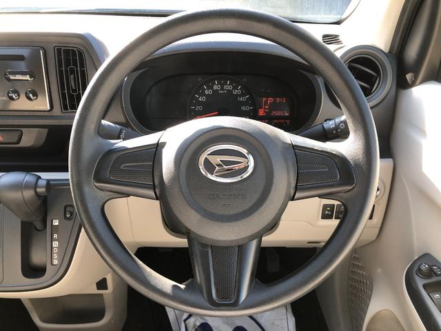 ブーン Ｘ　ＳＡＩＩＩ　クリアランスソナー　衝突被害軽減システム　オートマチックハイビーム　スマートキー　アイドリングストップ　電動格納ミラー　ＣＶＴ　盗難防止システム　衝突安全ボディ　ベンチシート　ＡＢＳ　ＥＳＣ　ＣＤ（3枚目）